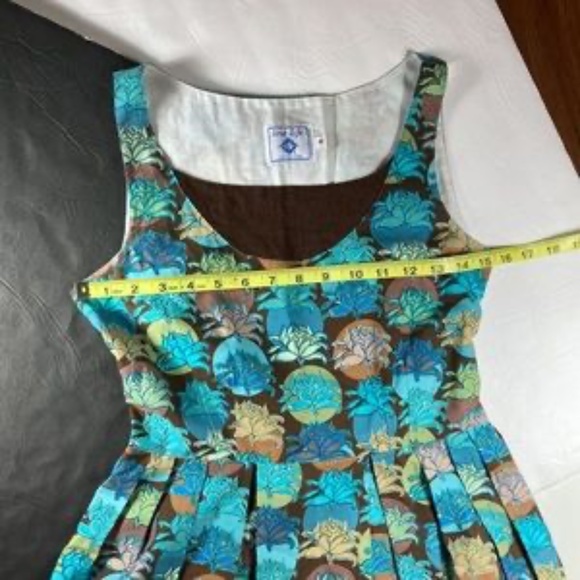 Love-Life Collection (Felice Pappas) Classic Swing Style Dress with Lotus Flower - Picture 3 of 7